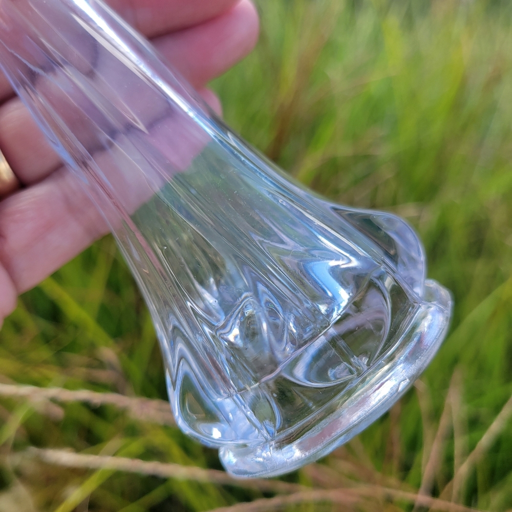 Swung Vase Vintage ~ Small Clear Glass ~ 1970s ~ FINAL PRICE! ~ See Notes - Picture 5 of 16